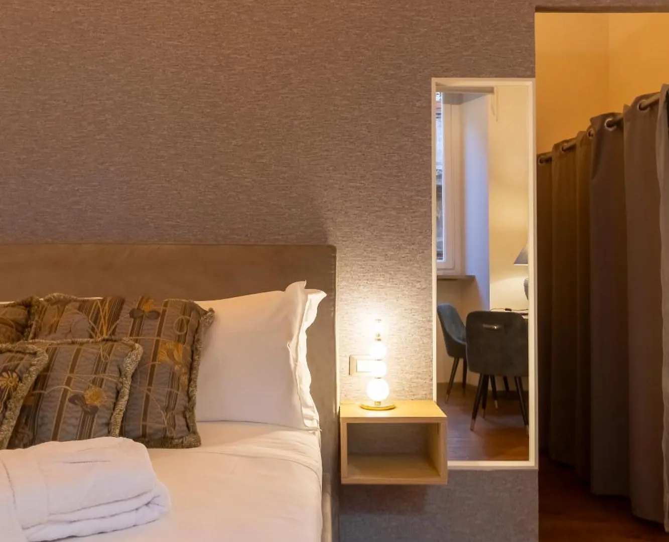 Affittacamere Fontana Di Trevi Roma Luxury Suite