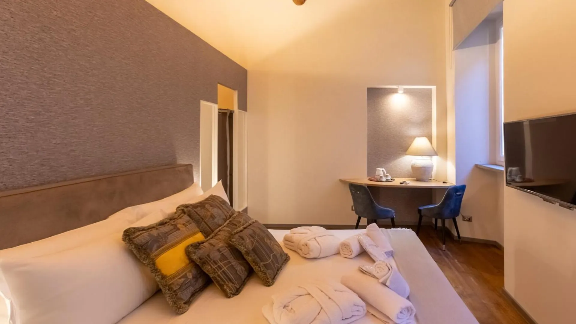 Affittacamere Fontana Di Trevi Roma Luxury Suite