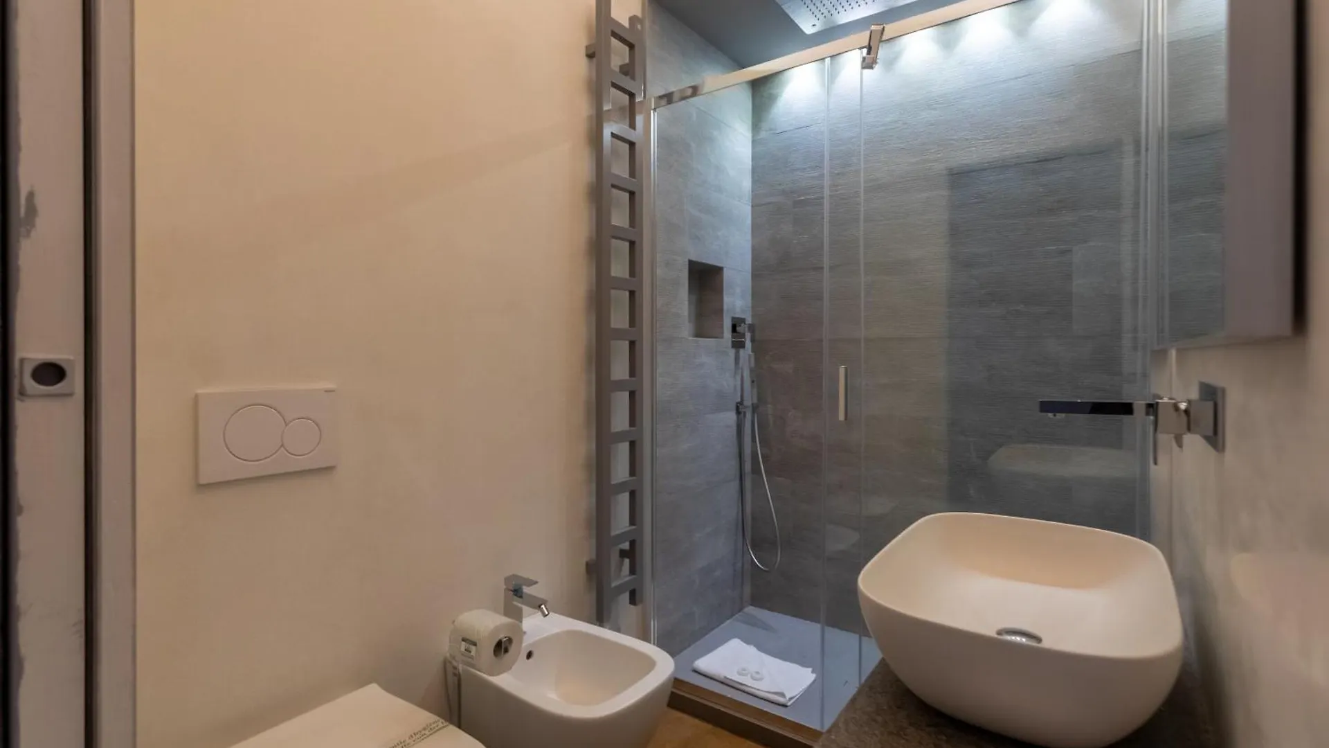 Fontana Di Trevi Roma Luxury Suite