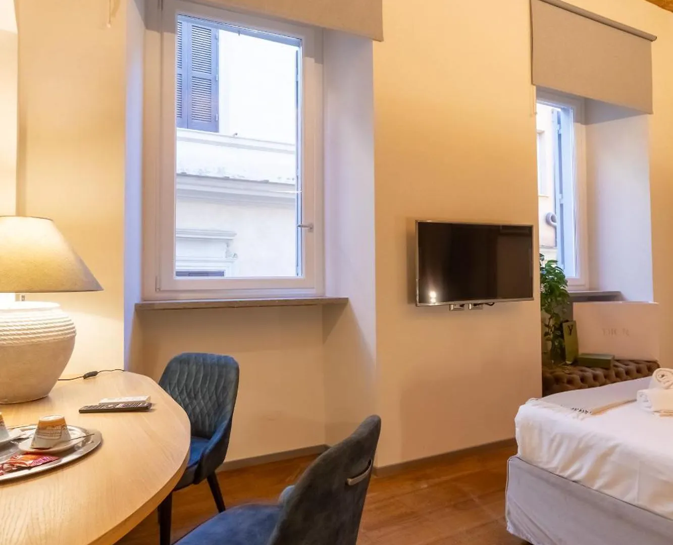 Fontana Di Trevi Roma Luxury Suite 0*,