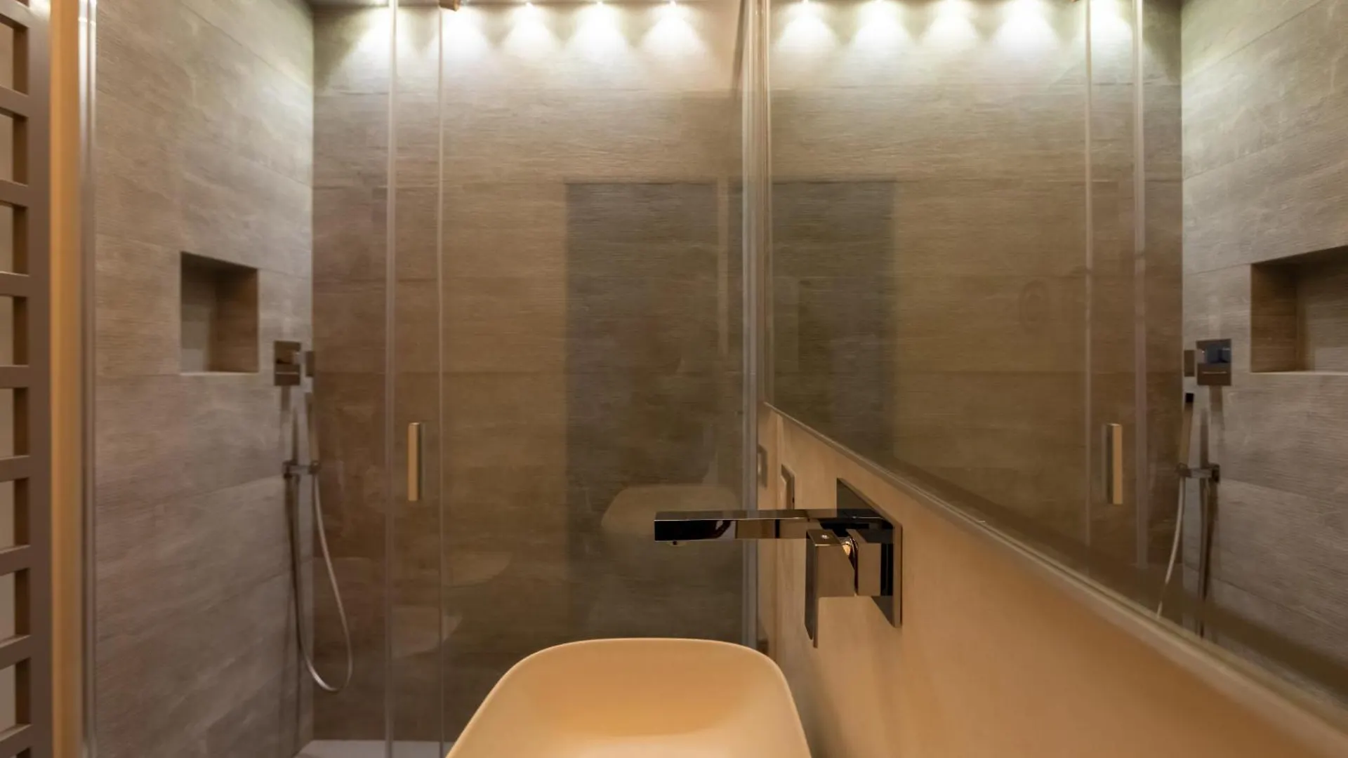 Affittacamere Fontana Di Trevi Roma Luxury Suite