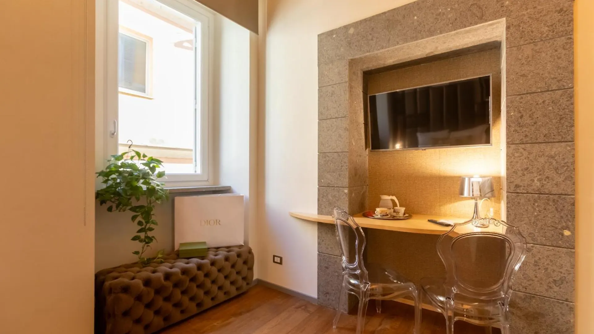 Fontana Di Trevi Roma Luxury Suite Affittacamere