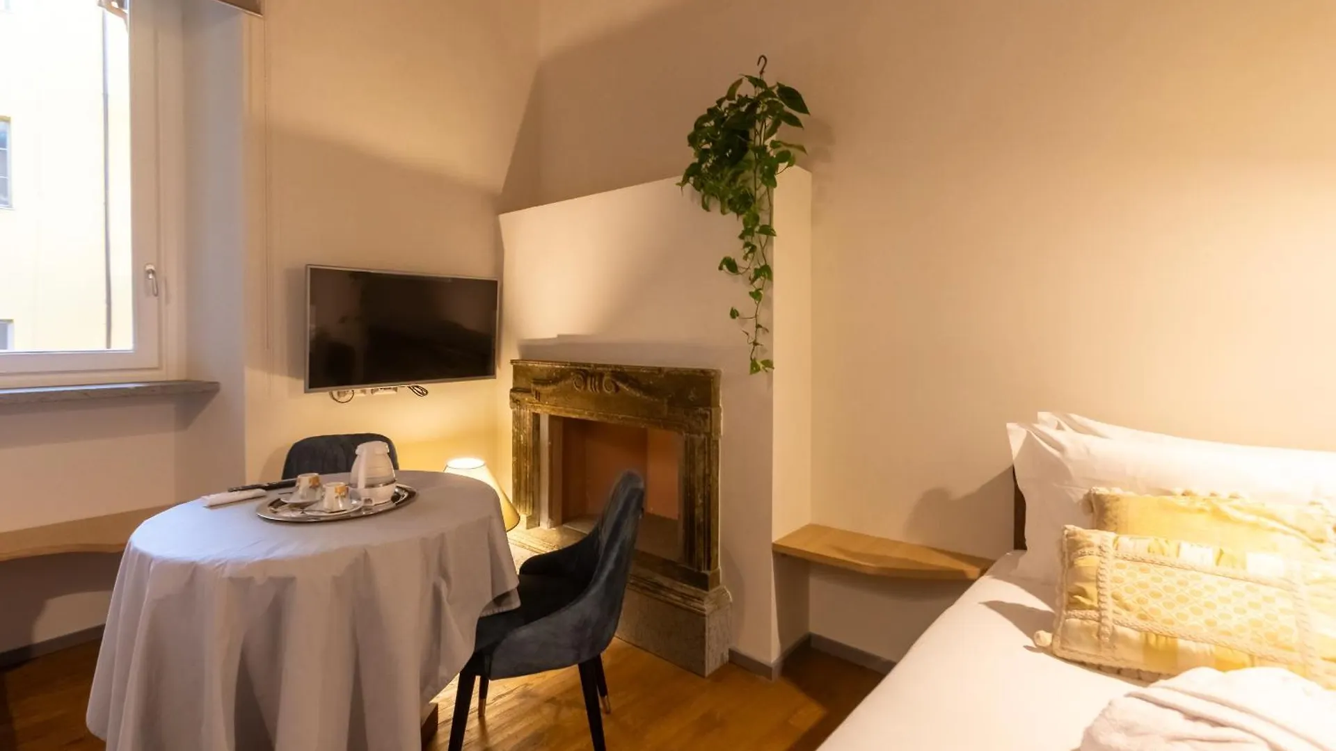 Fontana Di Trevi Roma Luxury Suite Pensjonat Rzym